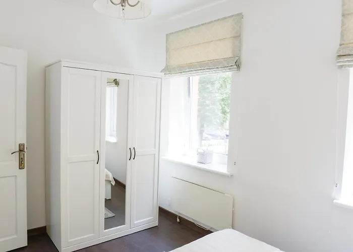 Apartment Romantic New 1 Bedroom Location