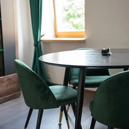 Romantic New 1 Bedroom Location Апартаменти *