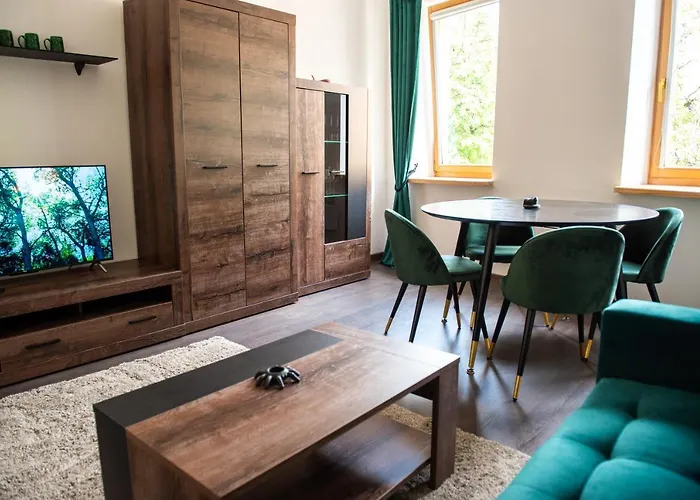 Romantic New 1 Bedroom Location *